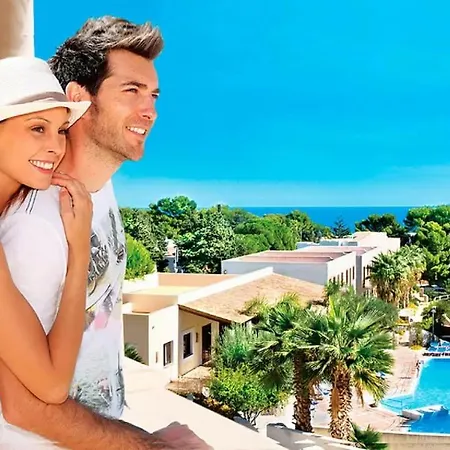 Aparthotel Villaggio Cala Mancina 4*