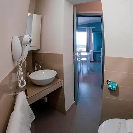 Villaggio Cala Mancina Aparthotel 4*