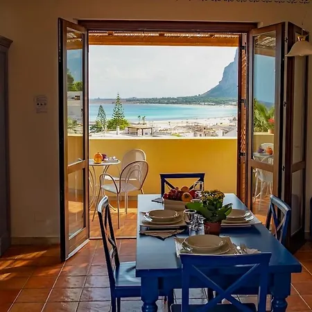 Villaggio Cala Mancina Aparthotel