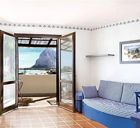 Aparthotel Villaggio Cala Mancina 4*