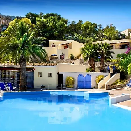 Villaggio Cala Mancina Апарт-отель Сан-Вито-Ло-Капо