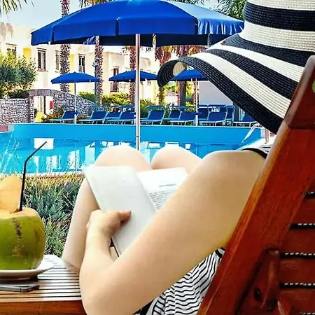 Апарт-отель Villaggio Cala Mancina