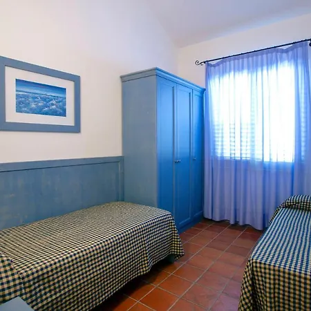 아파트호텔 Villaggio Cala Mancina 4*