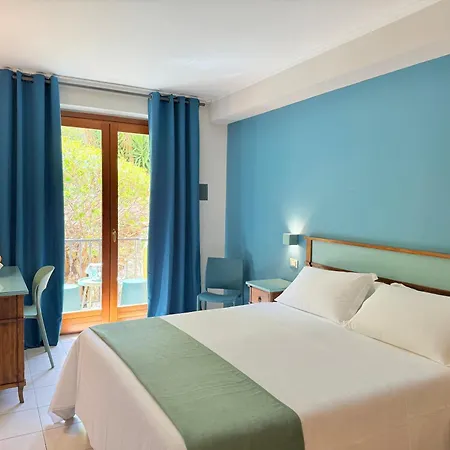 Villaggio Cala Mancina 아파트호텔 산비토로카포