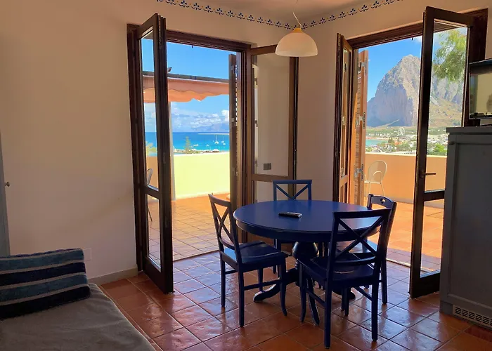 Villaggio Cala Mancina 4*